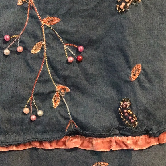 Skirt - Picture 2 of 2